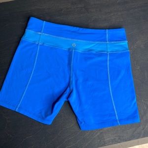 Lululemon biker shorts blue size 6 workout shorts summer shorts spandex shorts